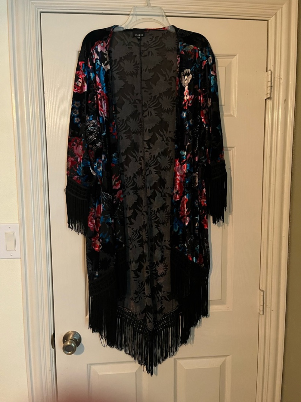 Torrid Black Floral Velvet Fringe Kimono